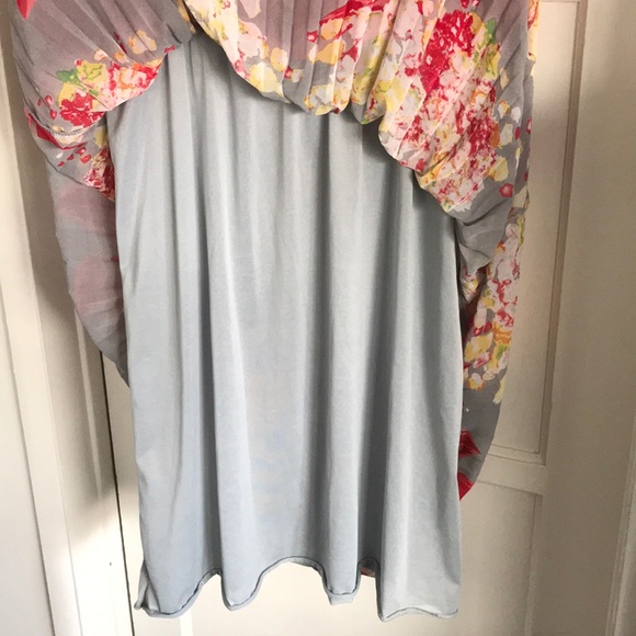 MAGIC Red Floral Sleeveless Pleated Dress Size 3X - Picture 6 of 9